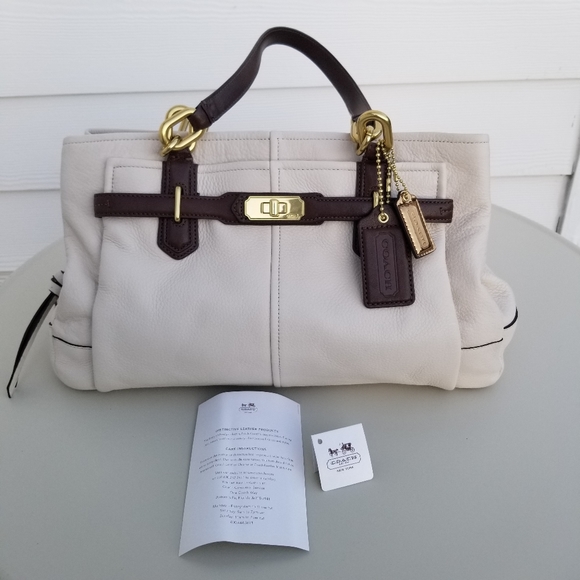 Coach Handbags - Coach | Chelsea Jayden Leather Carrayall Bag
